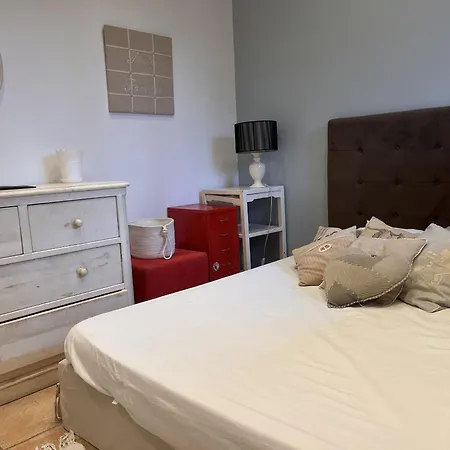Orfee Elegance Et Tranquillite Sur Les Hauteurs De